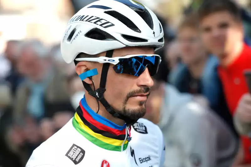 Julian Alaphilippe's comeback is blocked by COVID-19