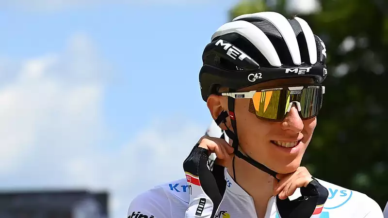 Sighting: Pogacar wears prototype sunglasses at Tour de France