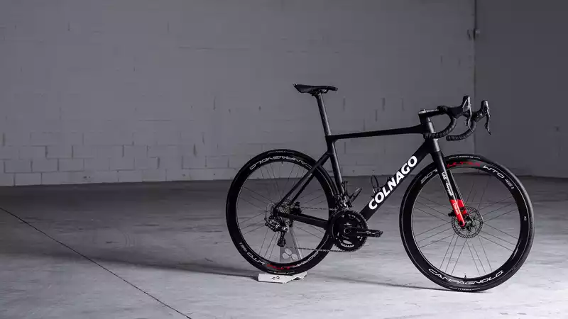 Race-ready Colnago Prototipo on the cover