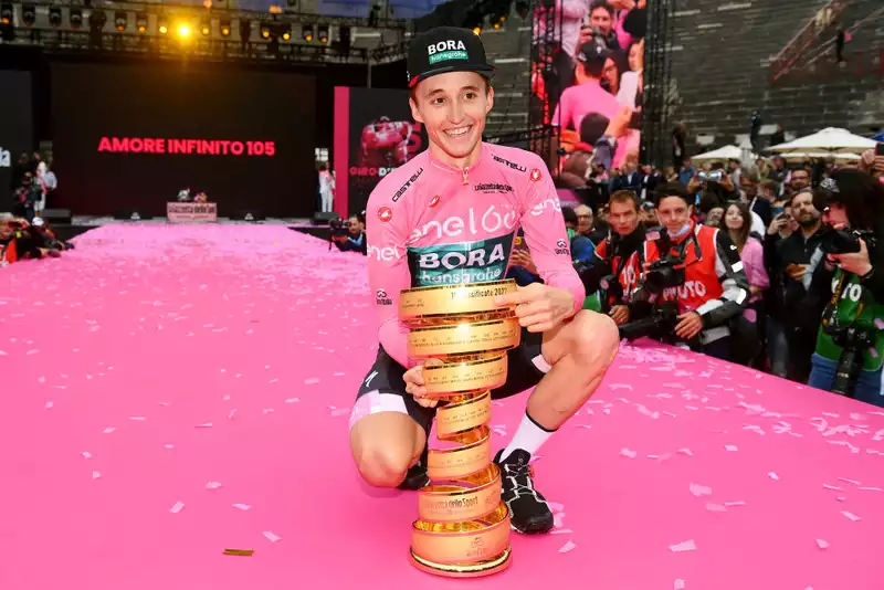 Giro d'Italia winner Hindley donates pink jersey to Madonna del Gisallo Museum