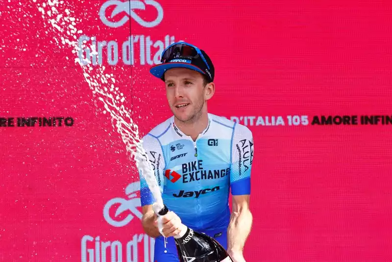 Yates, I don't mean to speak ill of today, but I came here to win the Giro d'Italia.