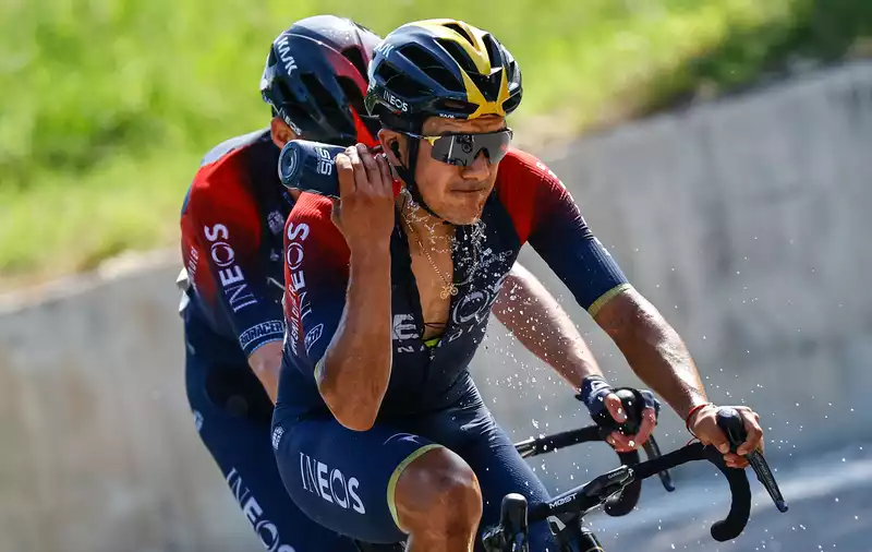 Calapaz Leads Ineos Grenadiers in Giro d'Italia Mountain Doubleheader