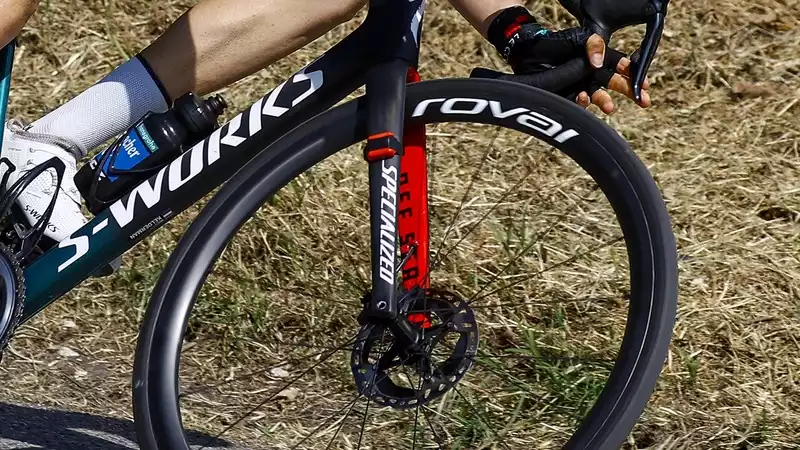 Specialized Rejects Kelderman's Giro d'Italia Disc Brake Complaint