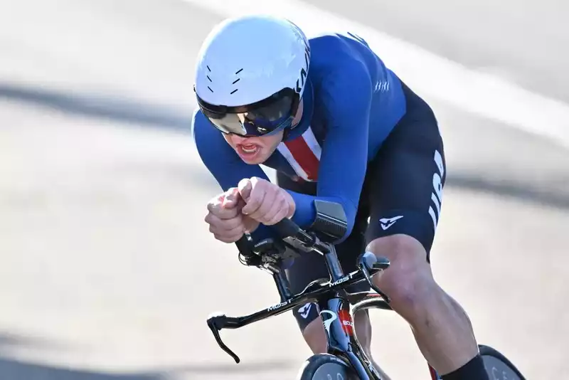 Magnus Sheffield's Hopes of World Championship Time Trial Dashed in Crash - Video