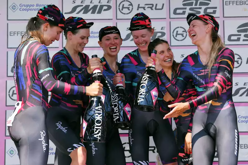 2020 Giro Rosa starts with a team time trial in Tuscany