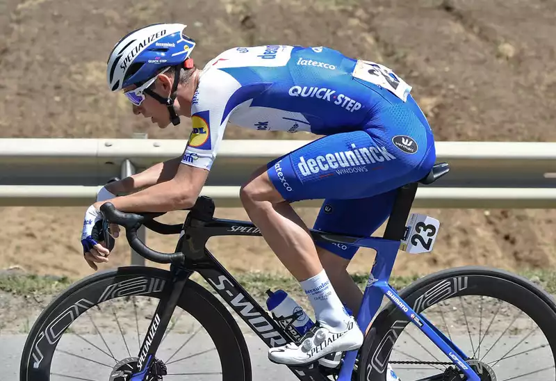 Honoré extends contract with Deceuninck Quickstep