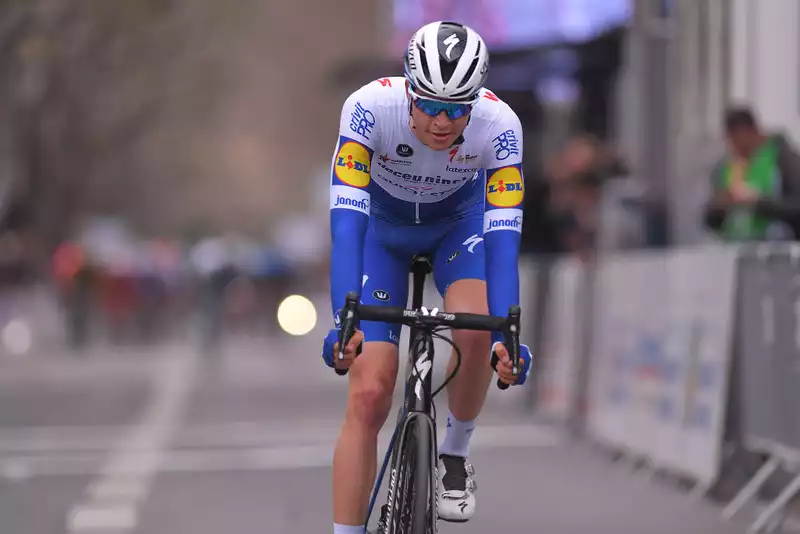 American Ian Garrison, Deceuninck-Quickstep's trip to European camp was intercepted.