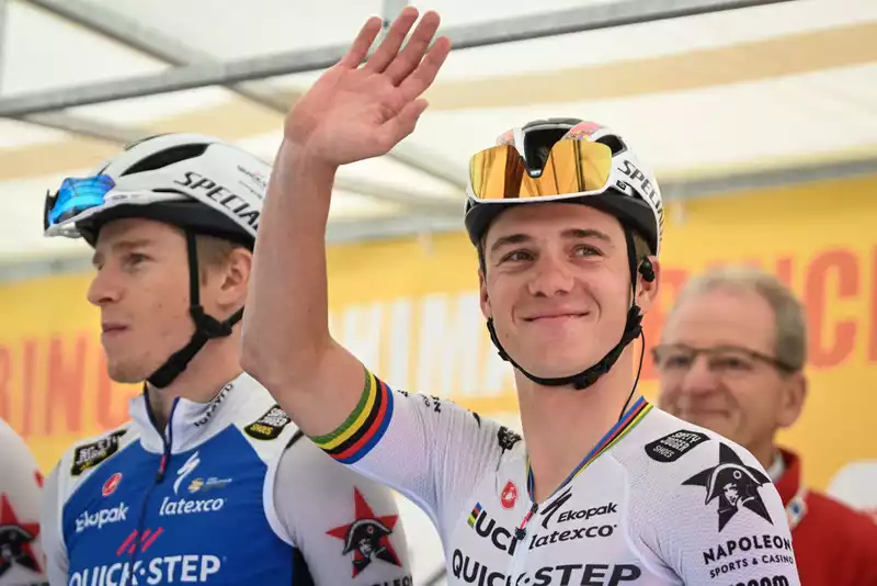 Remco Evenpole Announces Participation in the 2023 Giro d'Italia