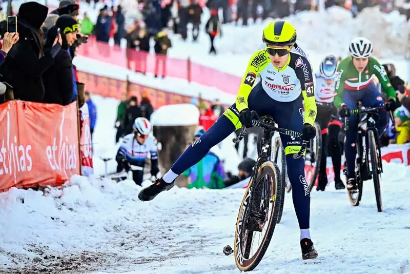 SD Works Signs Cyclocross Talent Marie Schreiber