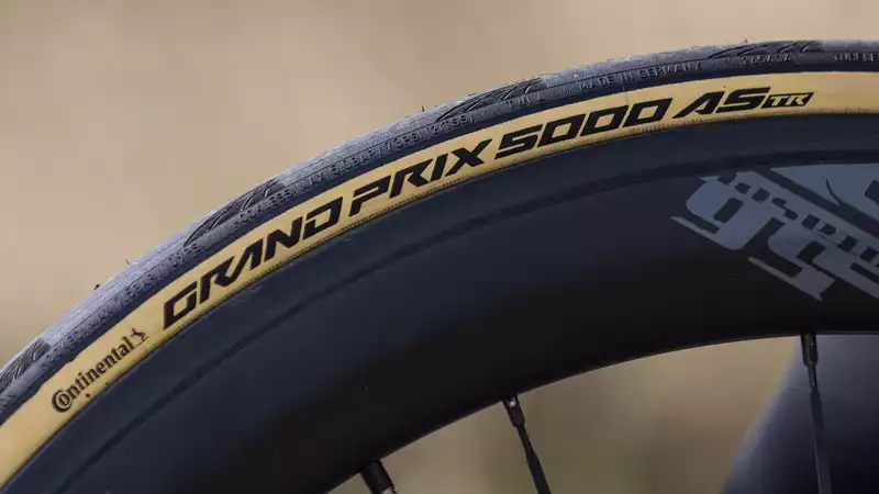 Continental Introduces Two GP5000 Tubeless Tires