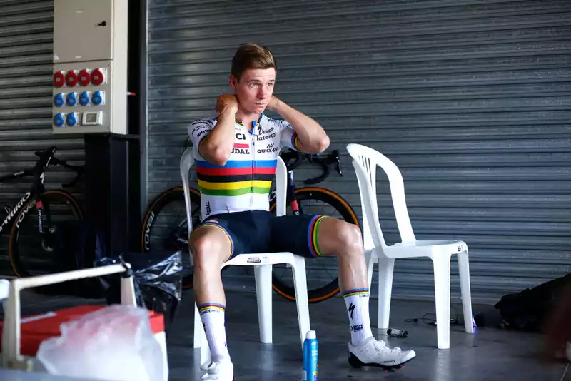 Remco Evenepoel Returns to Racing from High Altitude Camp in Catalonia