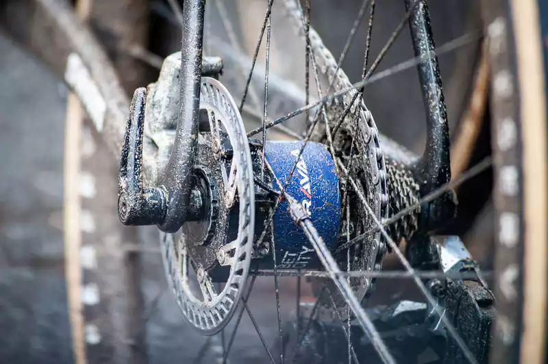 Paris-Roubaix women's team did not use tire pressure adjustment system