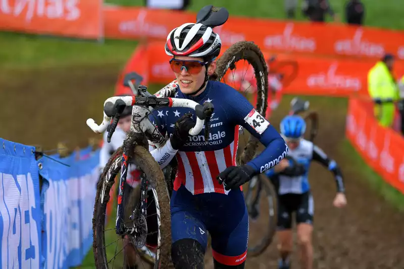 Clara Honsinger competes in the World Cyclocross Championships