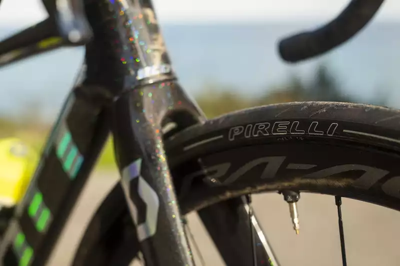 Mitchelton Scott presents Pirelli P Zero tubeless tires