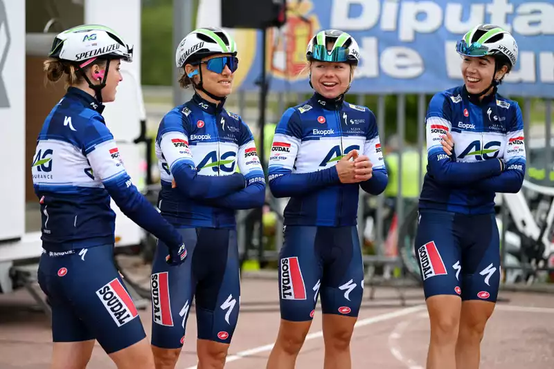 Lefebvre "Underestimates" Women's Team, High Hopes for Tour de France Fam