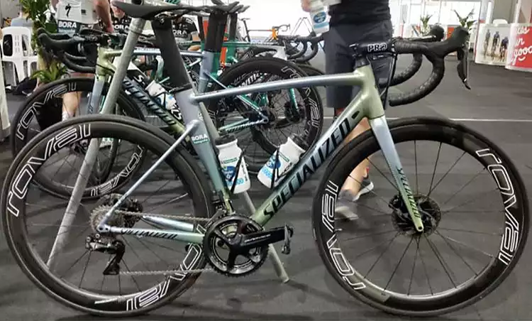 Bora-Hansgrohe and Deceuninck-Quickstep Use Alloy Bikes in Schwalbe Classic Criterium Ahead of Tour Down Under