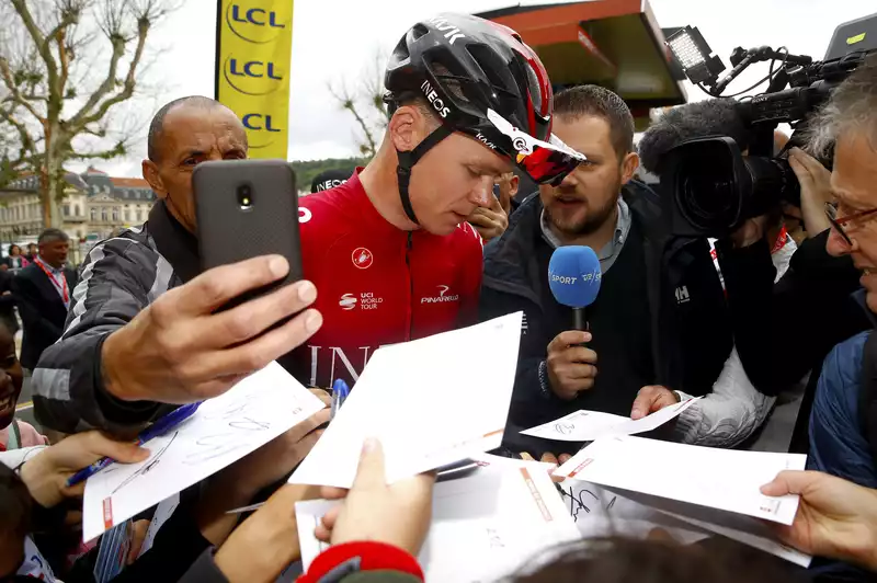 Chris Froome Moves to Clear Up Training Camp Misconceptions