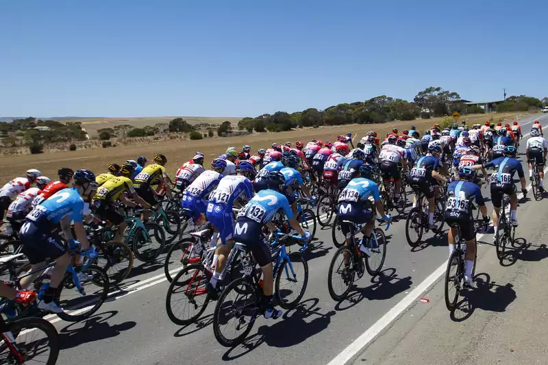 Tour Down Under to Take Place Despite Australian Bushfires