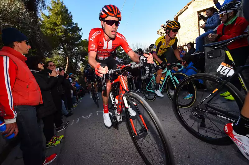 Jumbo Bisma commented to Tom Dumoulin, who suffered a knee injury, that "there are no limits."