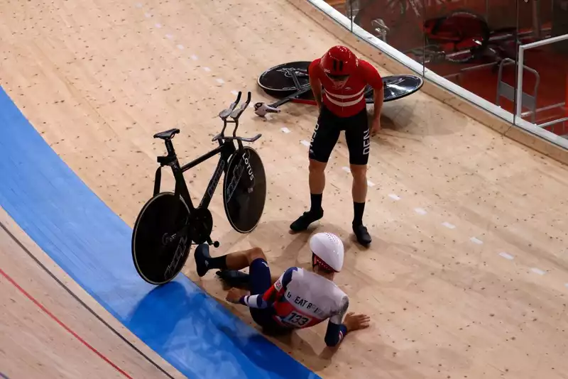 Danish Rider Apologizes for Olympic Team Pursuit Crash with Tanfield