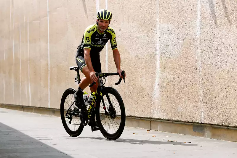 Michael Albasini announces retirement in the middle of the 2020 season.