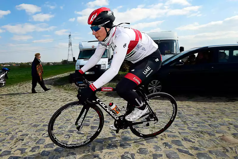 Yasper Philipsen signs with Alpecin Phoenix