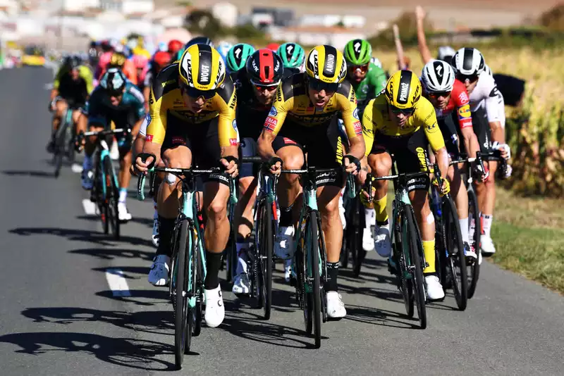 Roglic, Tour de France, Stage 10, Van Earle had to work, not sprint