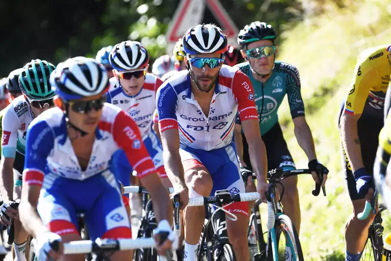 Tour de France: Pinot's First Summit Finish Gives Optimism, Despite 3 Hours of Treatment a Day