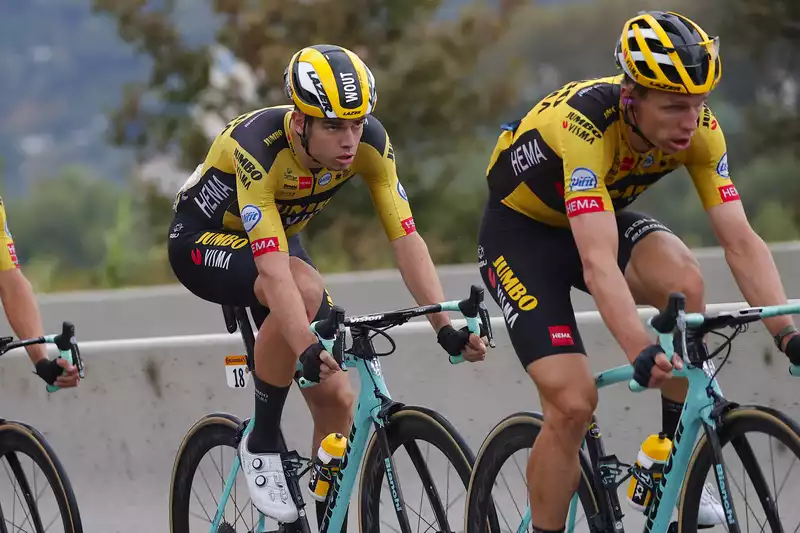 Tour de France Van Earle "too scared to sprint" in rainy opening stage