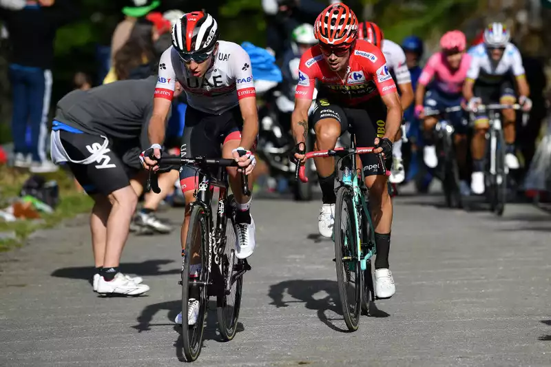 Roglic builds on his Vuelta a España advantage in Los Machucos