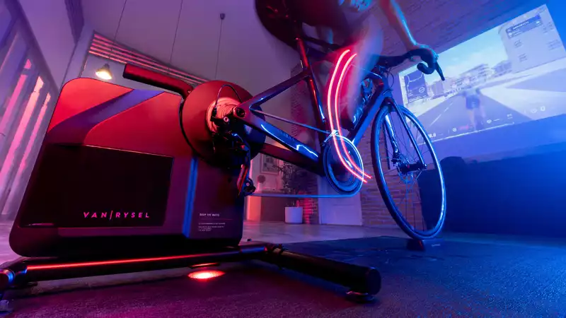 Van Riesel Targets Indoor Trainer Market with 240 lb. Direct Drive Smart Trainer