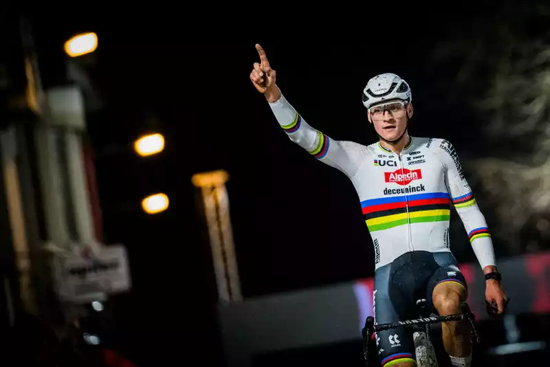 Mathieu van der Poel, "even on the road, we can match last year's level," said his father, Adly.