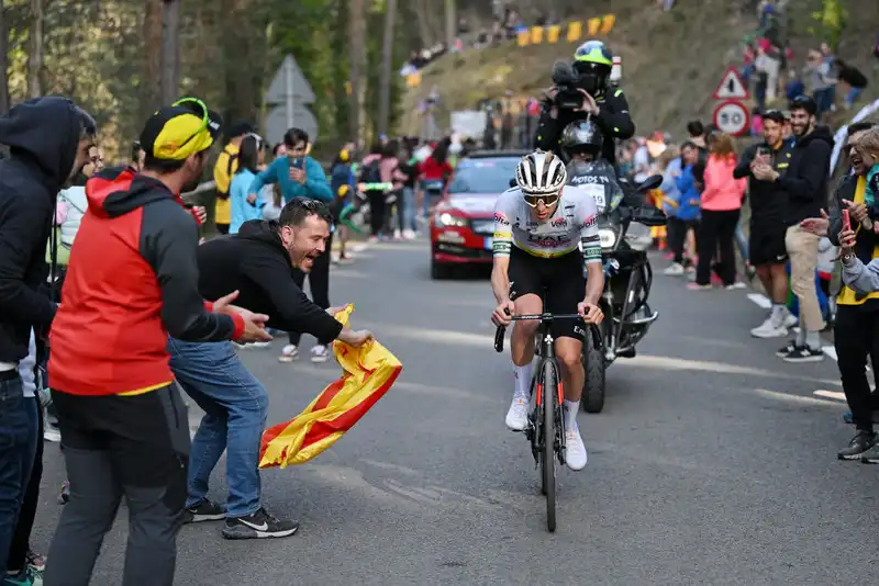 Tadei Pogacar takes another spectacular stage win in the Volta a Catalunya.