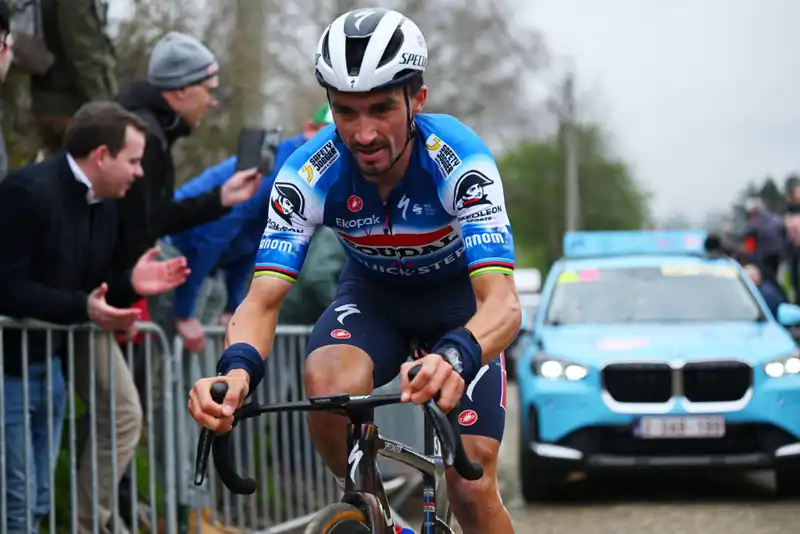 Lefebvre denies "team pressure" on Julien Alaphilippe's knee fracture race decision.