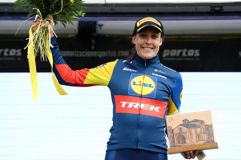 He won the Lucinda Brand Fighting Power Award at the Vuelta a Burgos Feminas.