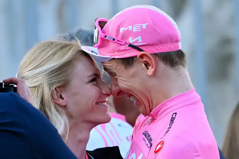 "People give and you must always return it" - tadej Pogañar Dominant but generous Giro d'Italia victory