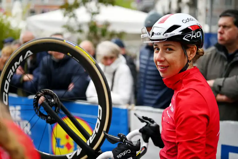 Cofidis Rider Kirstie van Haaften set to undergo brain surgery