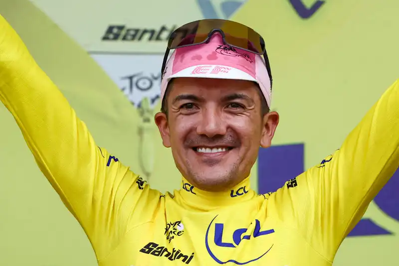 It was worth the risk," Richard Carapace shows teamwork to win historic Tour de France yellow jersey