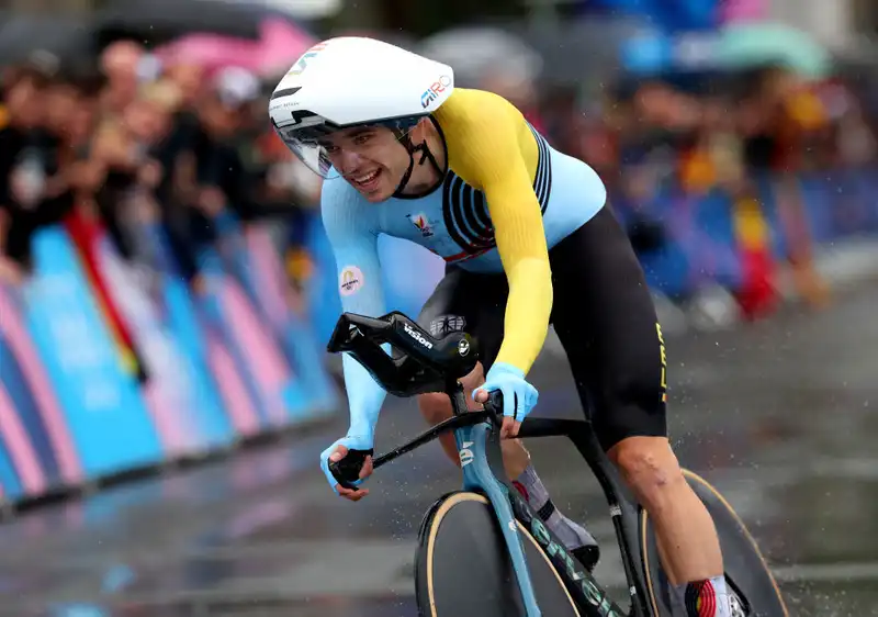 The double disc was 17 watts faster” - Bold wheel choice helps Wout Van Aert win Olympic time trial bronze medal 