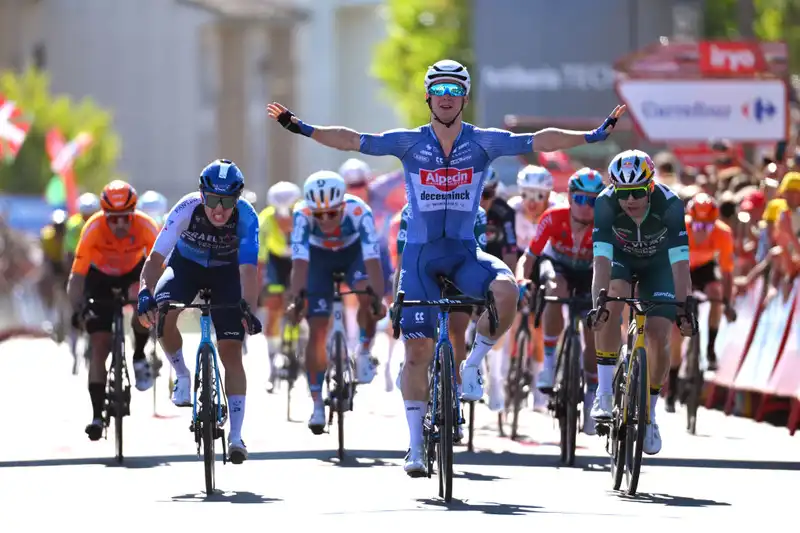 Kayden Groves celebrates his return to form at the Vuelta a España