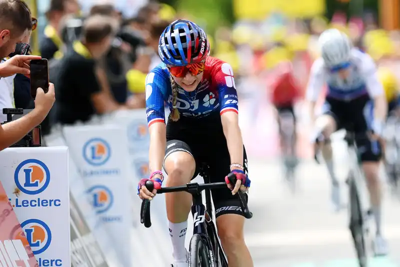 Chance to Make History in Alpes d'Huez - Evita Mujic Praises Decision to Dedicate Bend in Honor of Tour de France Femmes Stage 8 Winner