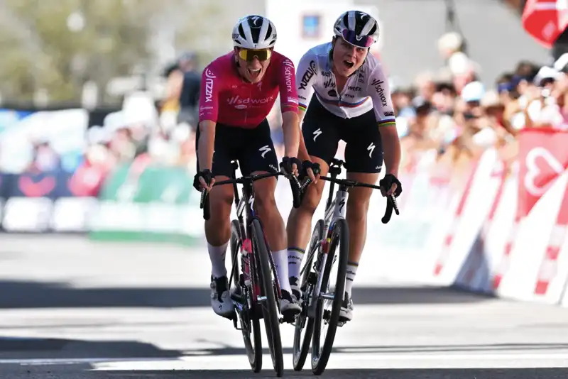 "She tried to avoid me" – Demi Volaring reveals details of tension with Copecky and coccyx fracture in the Tour de France woman