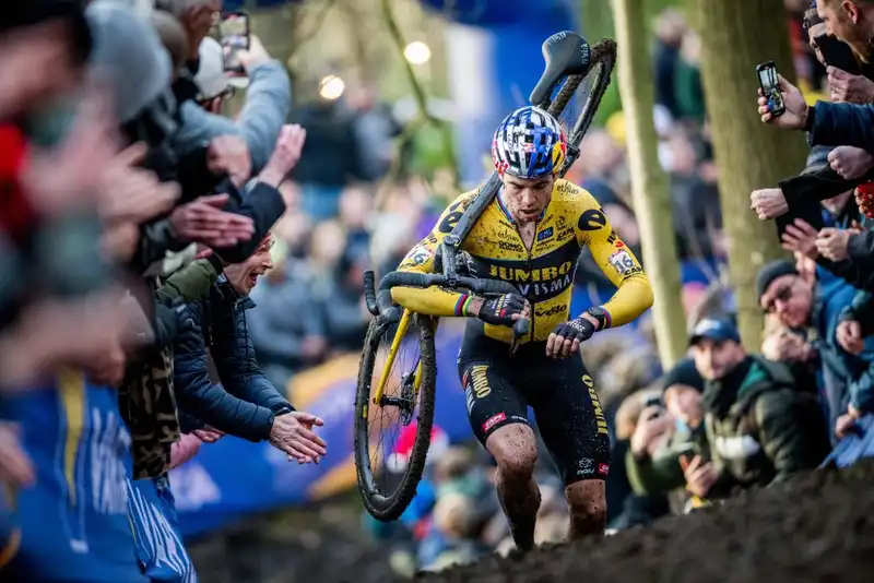 Wout van Aert confirmed for the six-cyclocross race, but will miss the World Championship